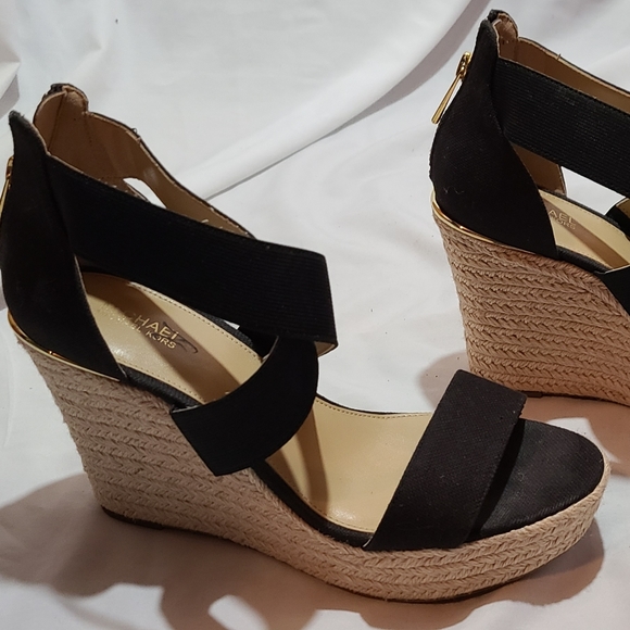 prue platform wedge sandal